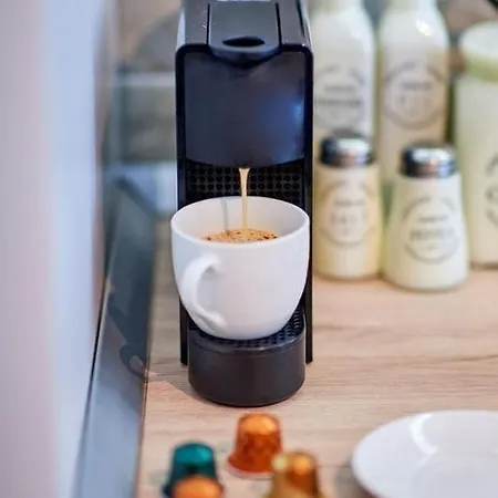 아파트 Alezzi & - Seafront Fancy