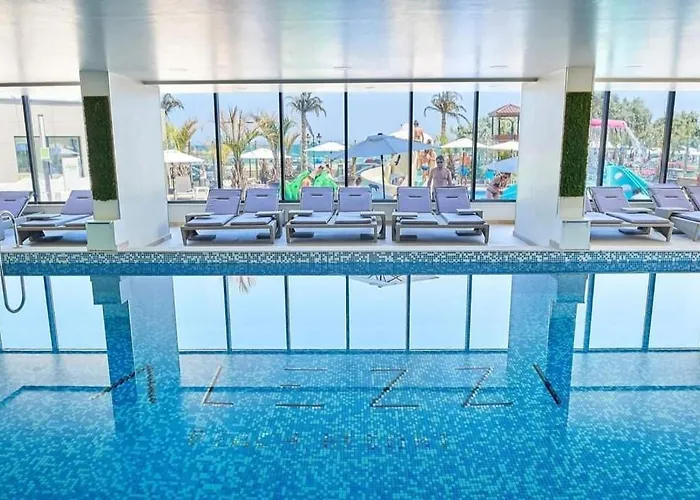 Alezzi Resort&spa - Seafront Fancy * Năvodari