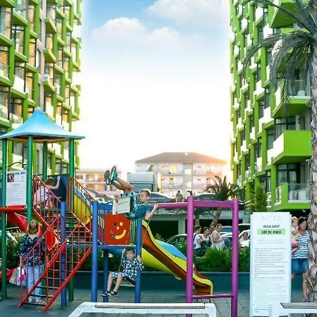 Alezzi & - Seafront Fancy *